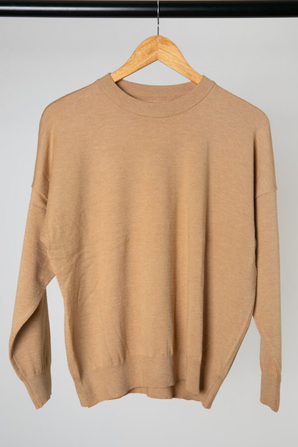 SWEATER CUELLO REDONDO SIN TAJO - Imagen 10