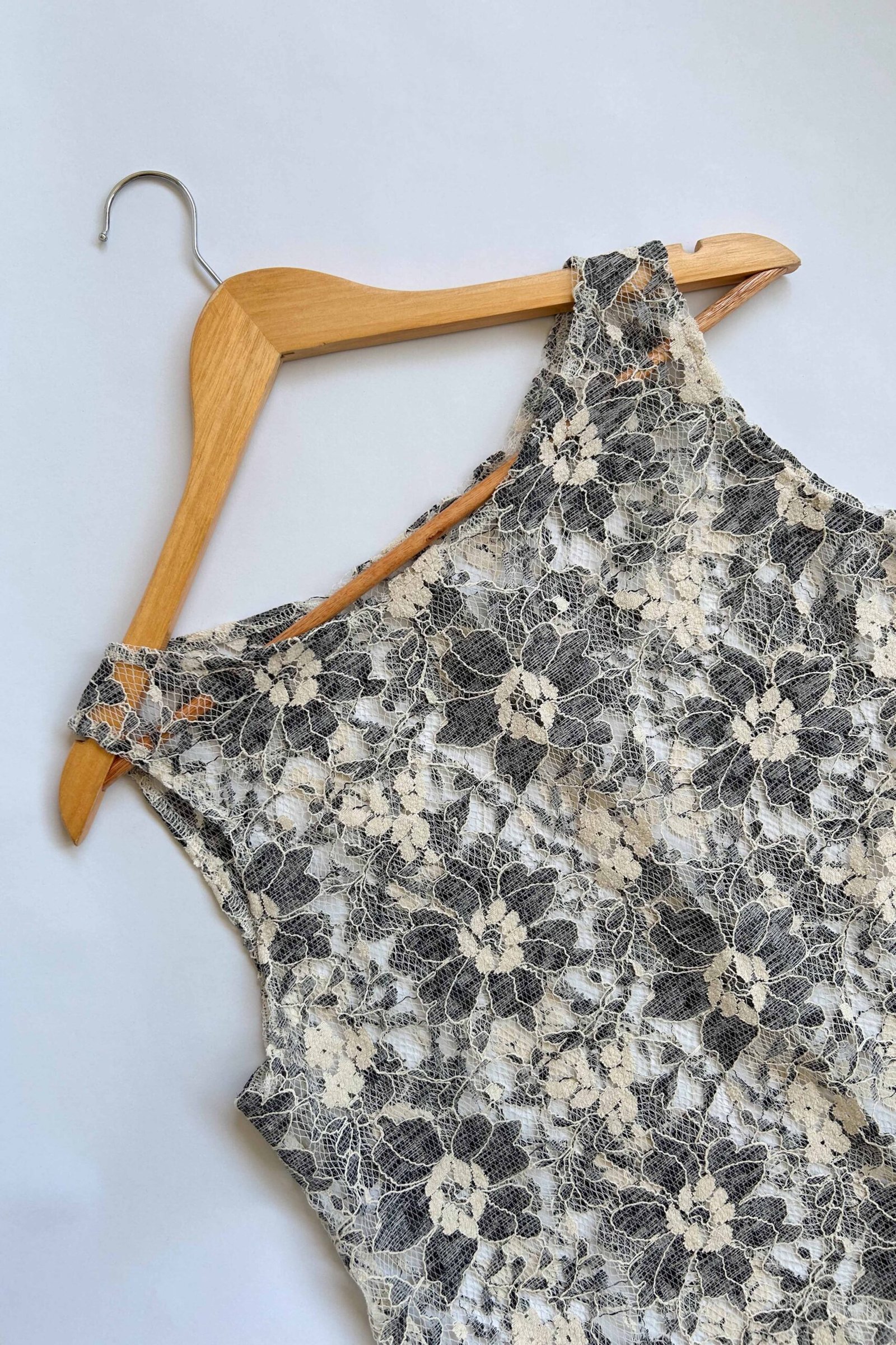 MUSCULOSA LARA ENCAJE