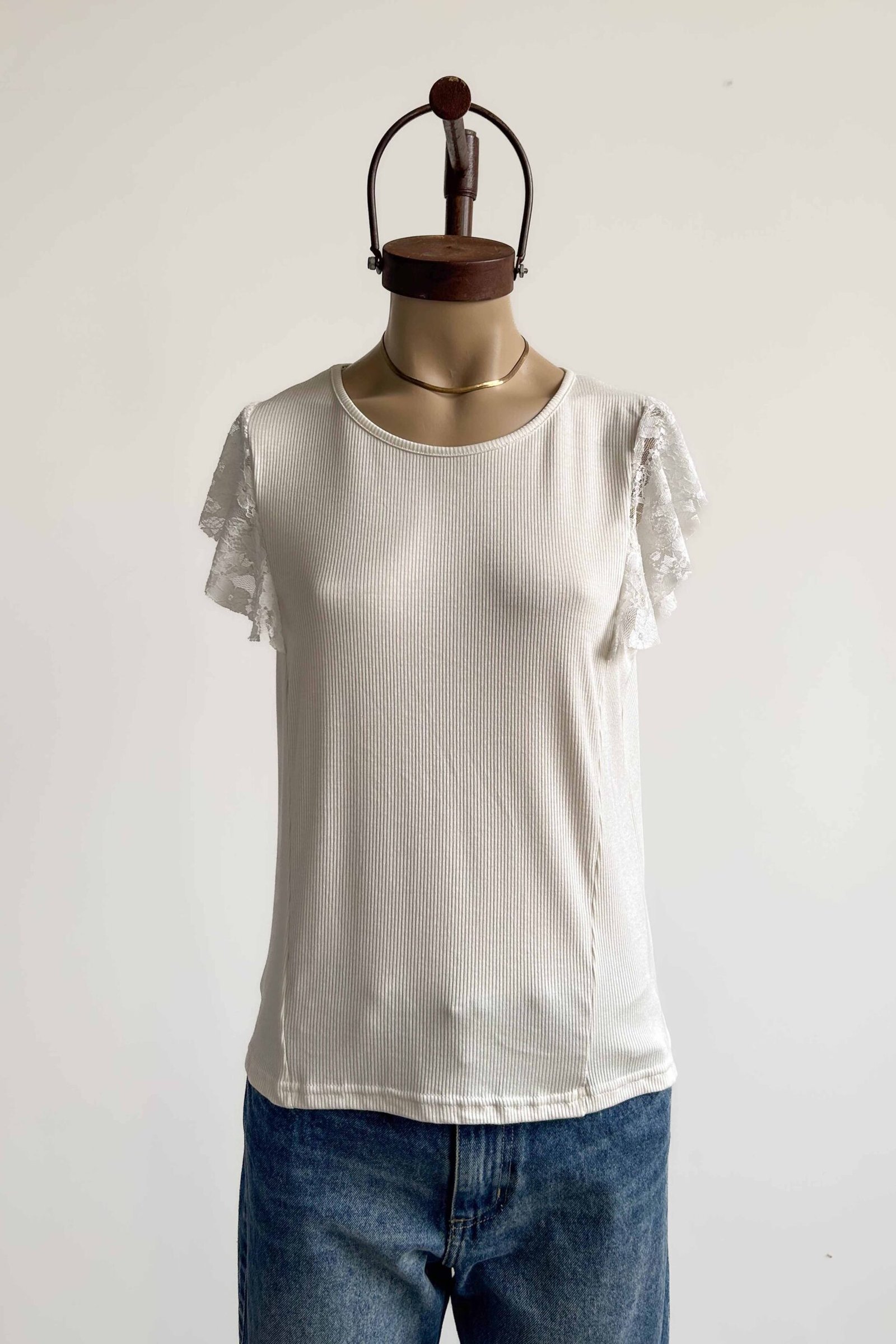 MUSCULOSA SALMA  CON PUNTILLA